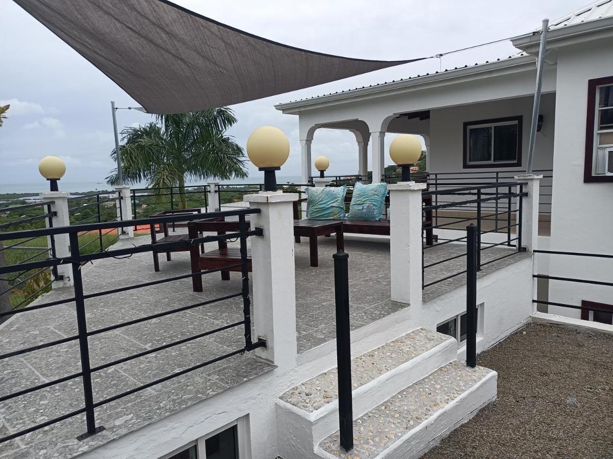 Holiday Home Belvedere Dickenson Bay Exterior photo